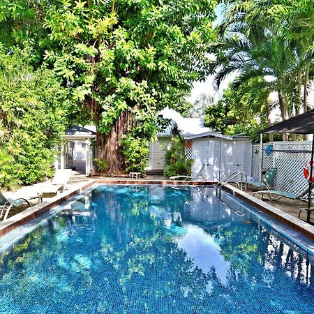 Ibis By Avantstay Close To Duval Street W Shared Pool Month Long Stays Only كي وست المظهر الخارجي الصورة